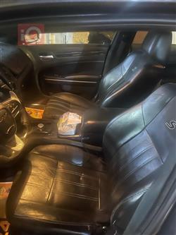 کرایسلەر 300